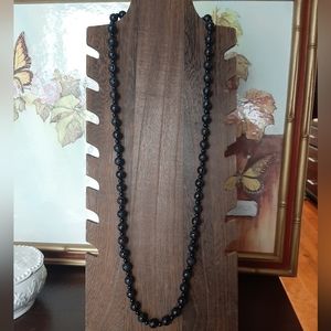 Vintage 14K Gold & Carved Onyx Necklace